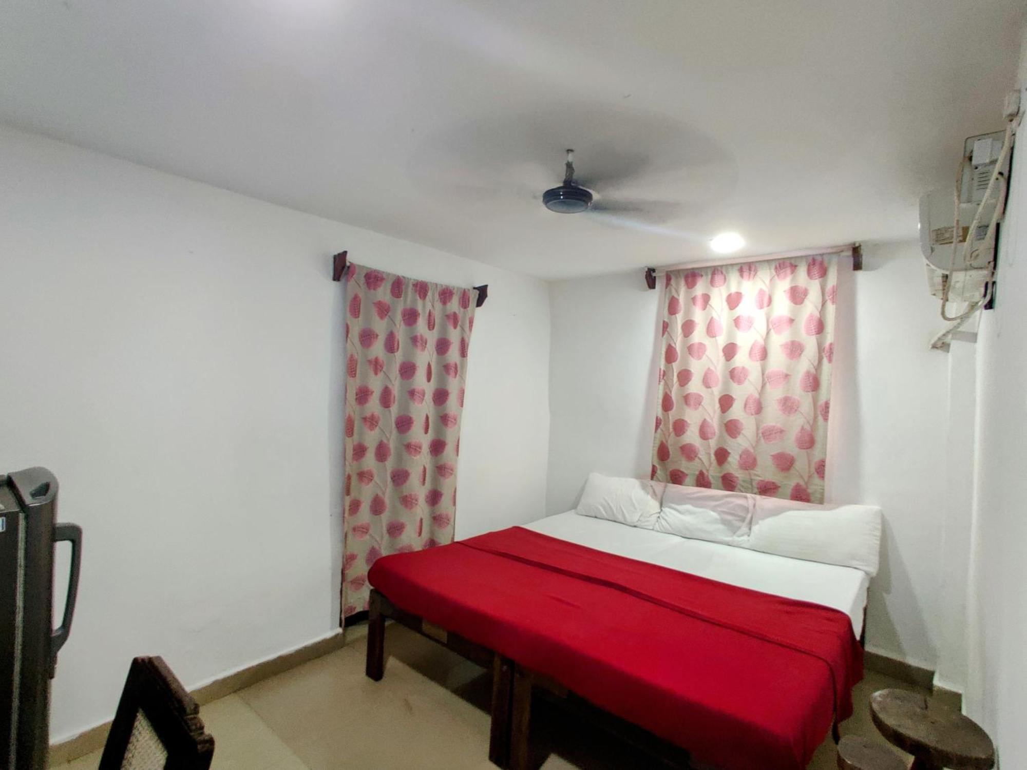 Hotel Mj Beach Resort Baga Exterior foto